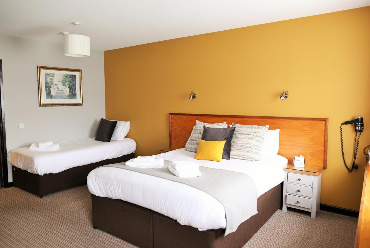 Tricky'S Hotel Redruth Bagian luar foto